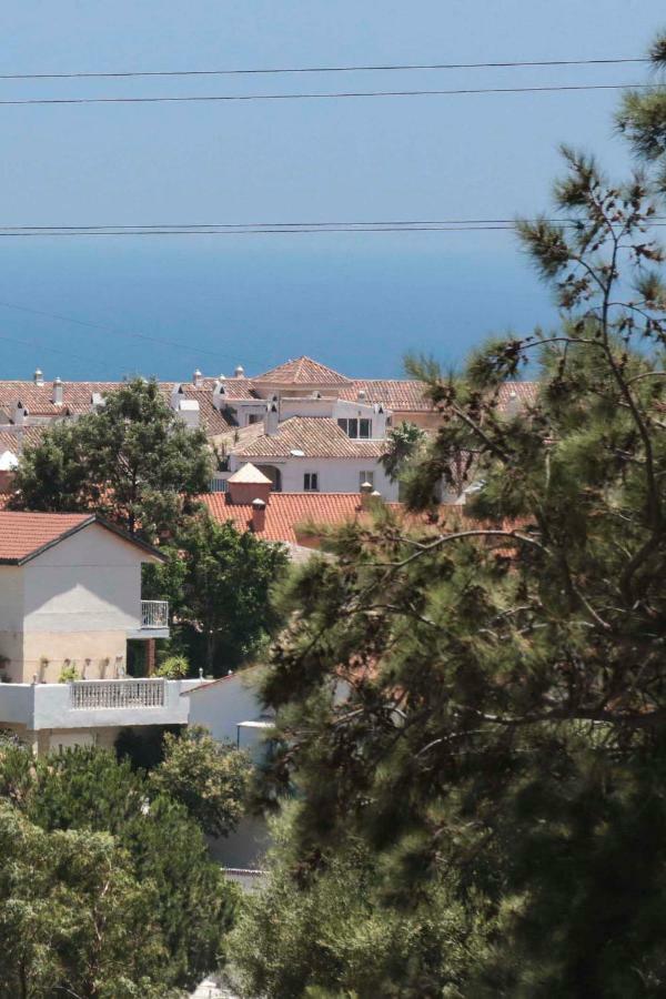 Edificio Alessandra Daire Fuengirola Dış mekan fotoğraf